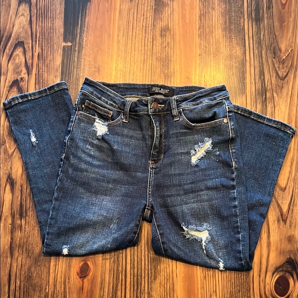 Judy Blue Skinny Blue Jeans Distressed Style